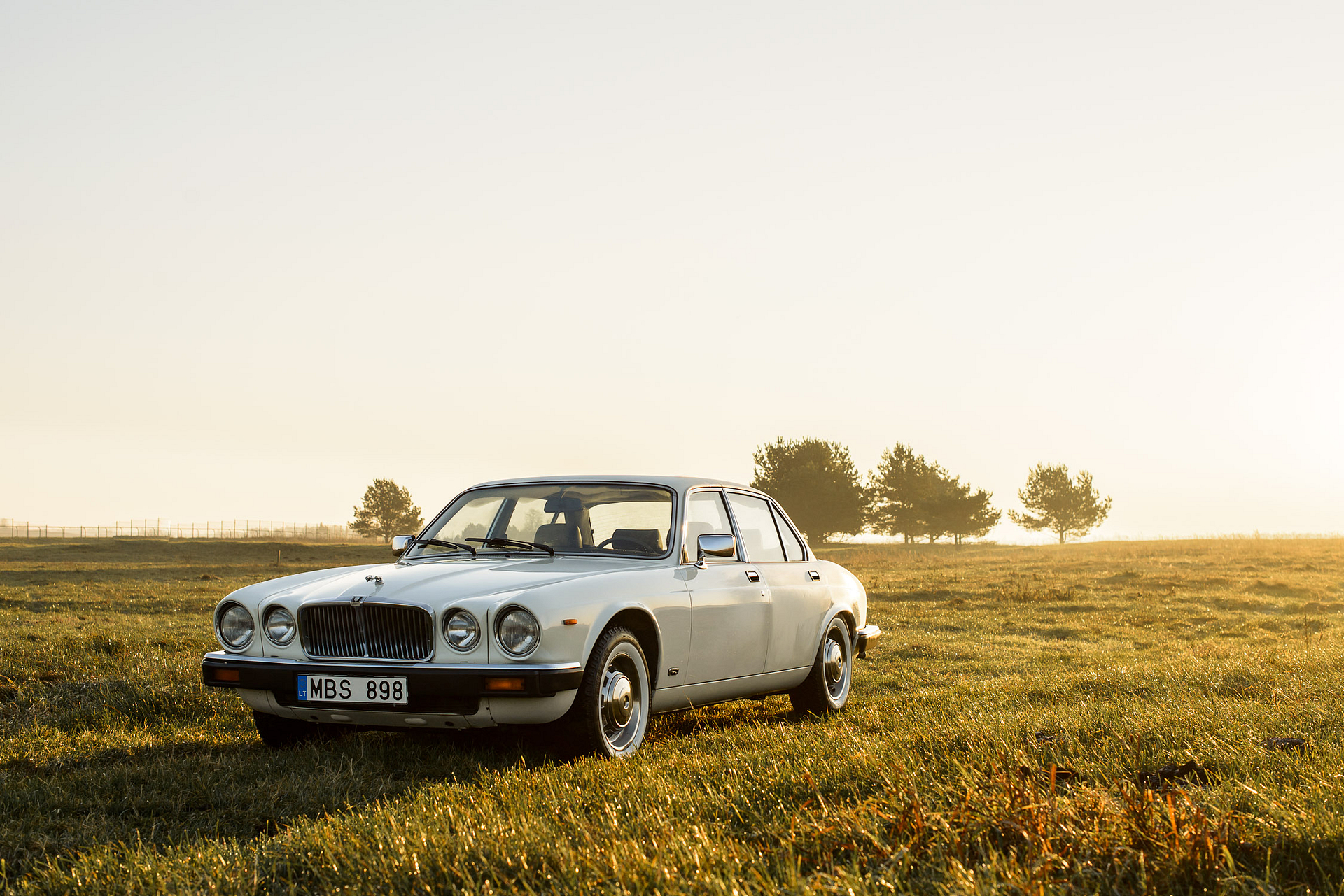 senovinio automobilio nuoma 22