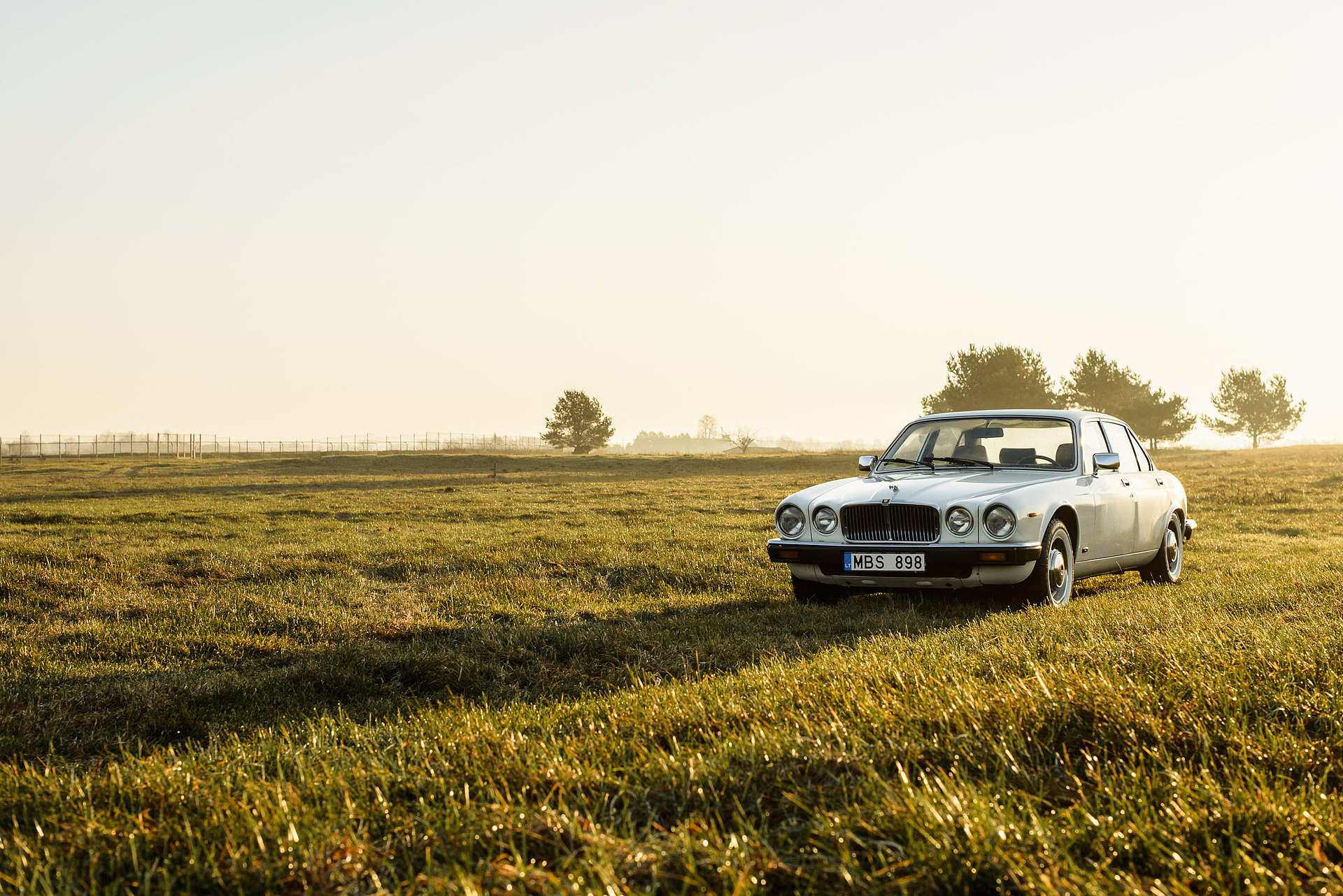 senovinio automobilio nuoma 23