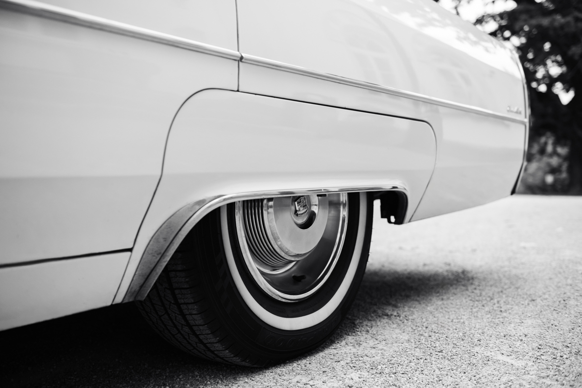 cadillac deville-30
