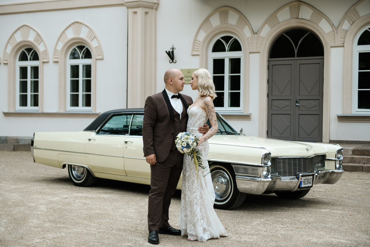 cadillac deville-5